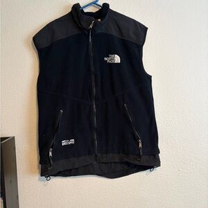 The North Face Men's Vintage Gorpcore Windstopper Black Fleece Vest